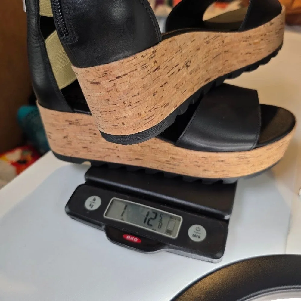Sorel Women 7.5 Cameron Flatform Sandals Black Sage Cork LL6025-010
